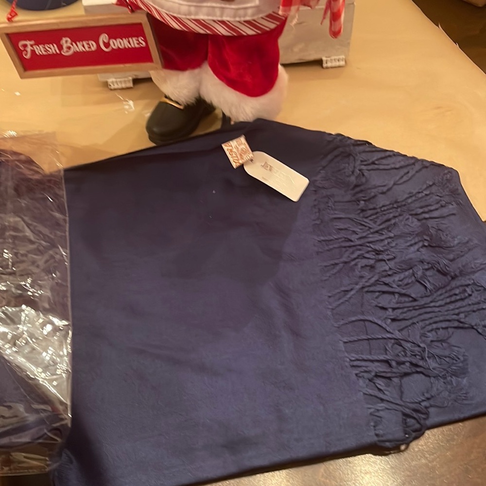 Pashmina Navy scarf 🧣